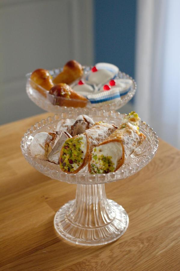 Palazzo Pastura B&B And Apartments Catania Ngoại thất bức ảnh