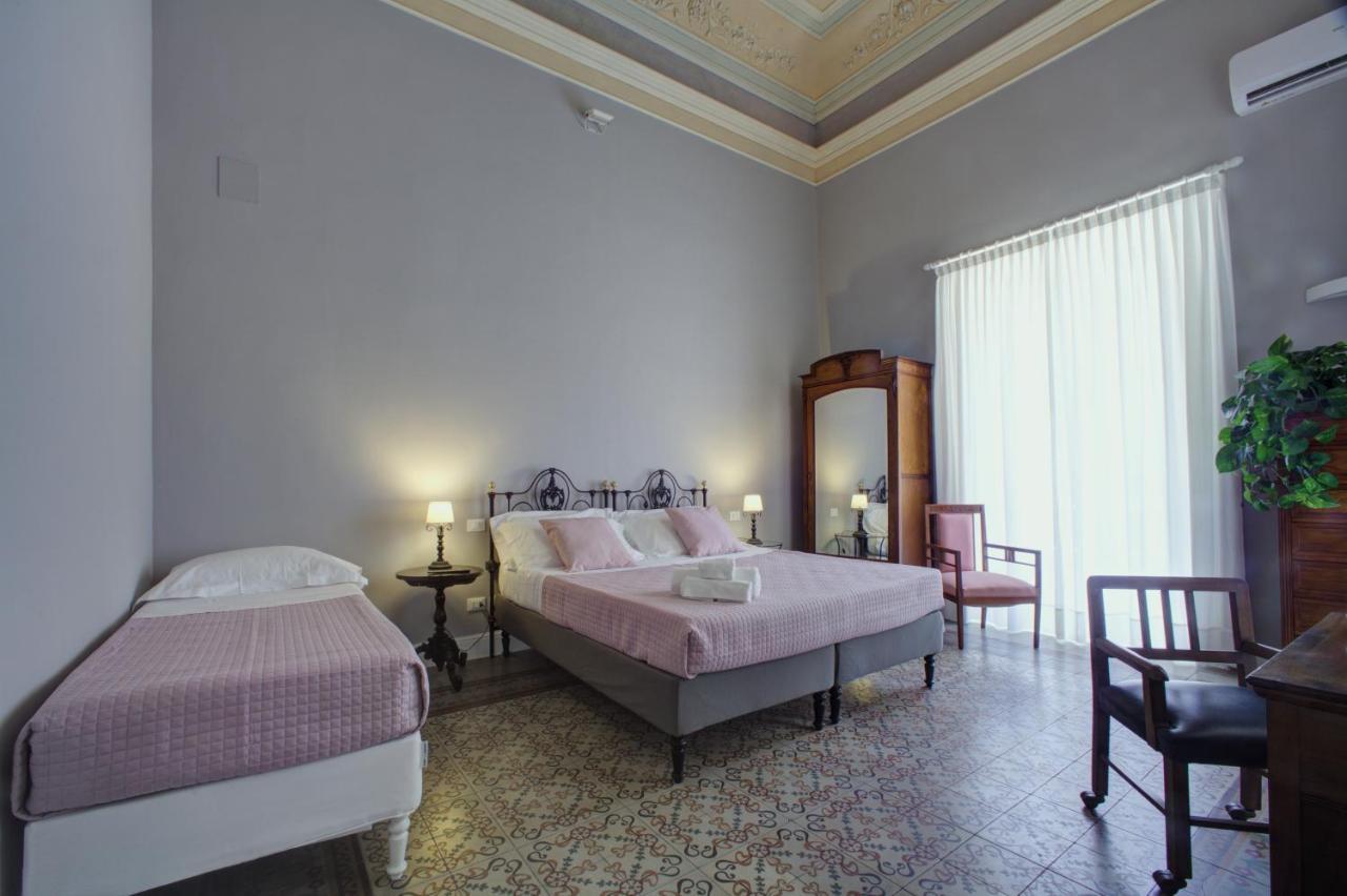 Palazzo Pastura B&B And Apartments Catania Ngoại thất bức ảnh
