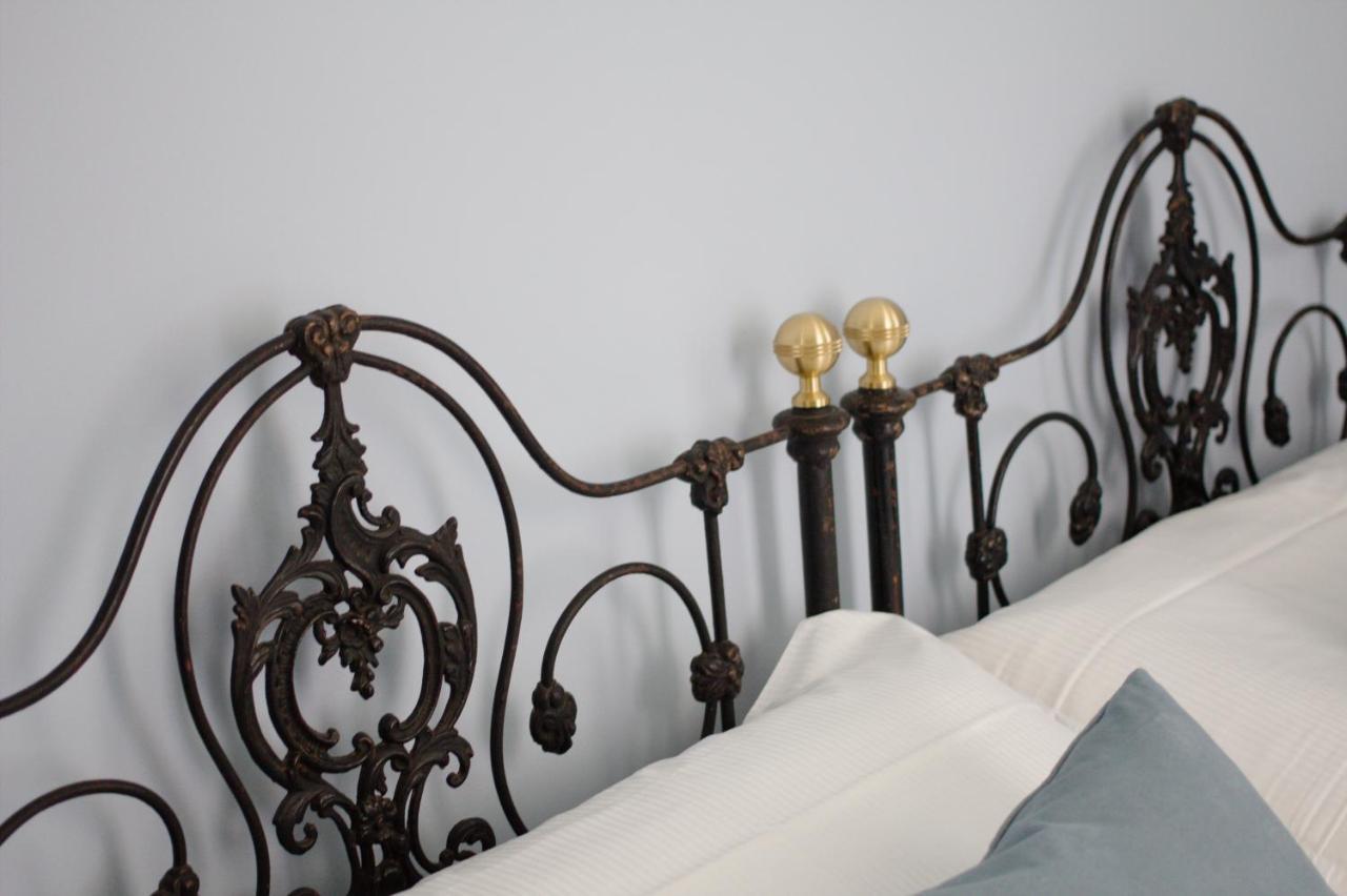 Palazzo Pastura B&B And Apartments Catania Ngoại thất bức ảnh