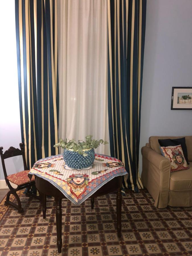 Palazzo Pastura B&B And Apartments Catania Ngoại thất bức ảnh